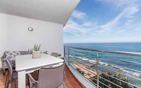 Ocean Blue At Chakas Cove, Beachfront Apartment